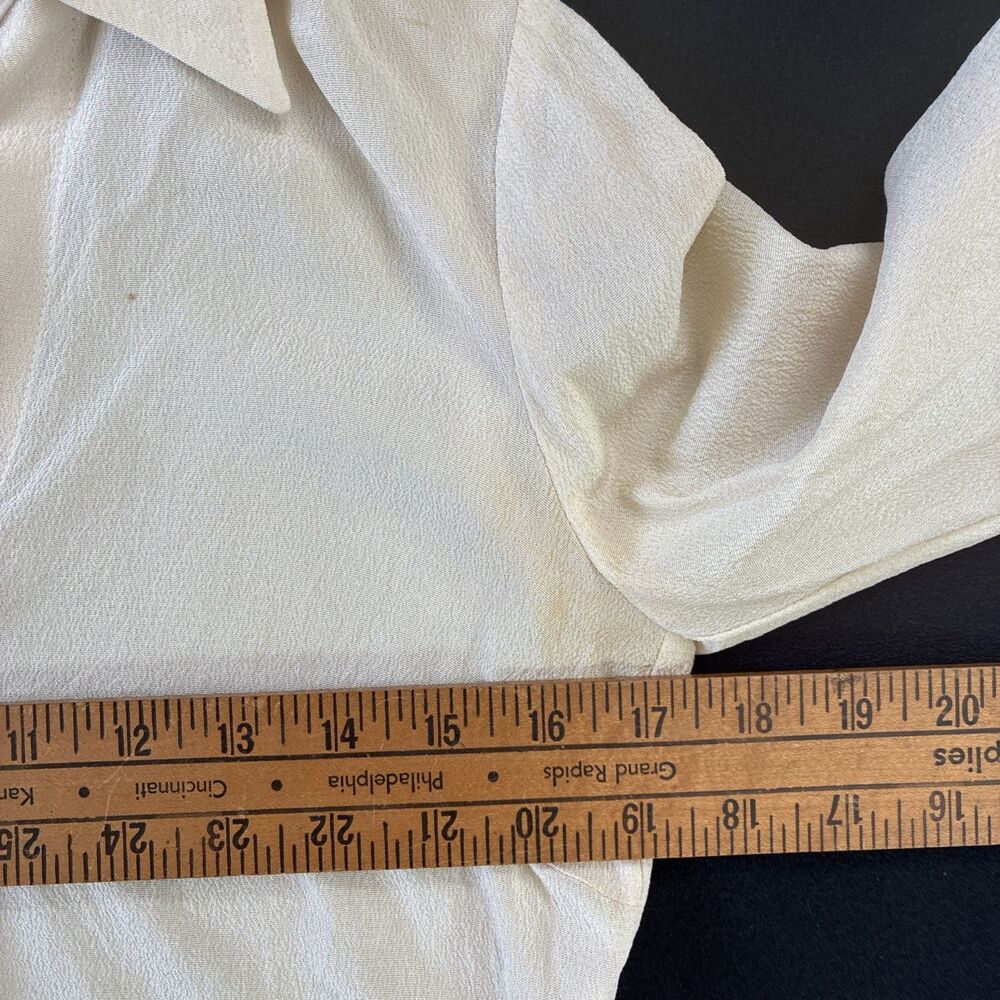 Trina Turk Long Sleeve Blouse Small? Ivory Statement Cuff Gold Buttons STAINS - Picture 8 of 16